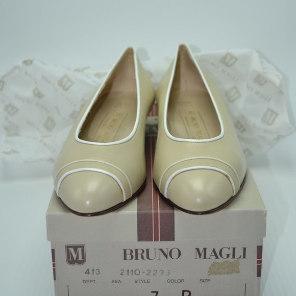 NIB  BRUNO MAGLI  TAN  & WHITE  SIZE 7 B - Picture 8 of 8